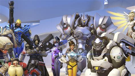  Overwatch：ヒーローたちの熱い戦いが続く、チームベースのFPS！